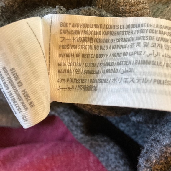 2 hoodie sweatshirts - Picture 6 of 8